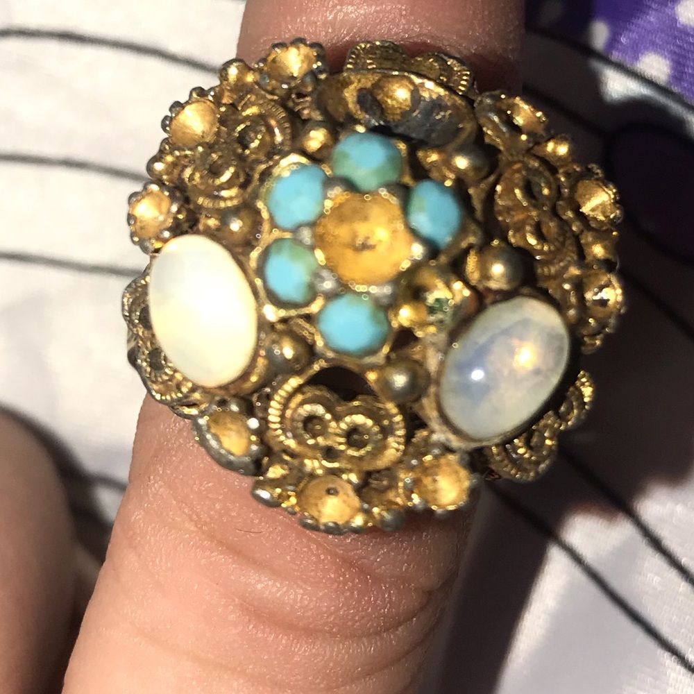 Vintage 1960s Stone Ring
